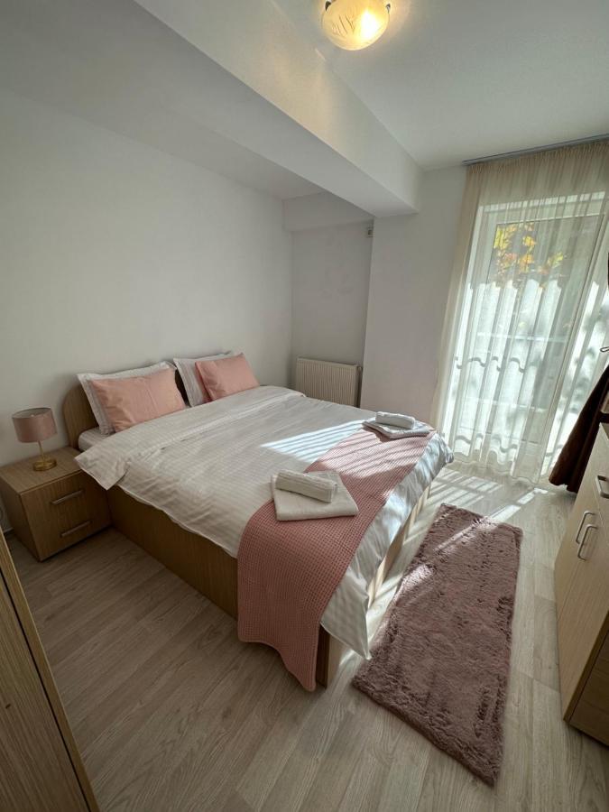 Fly Airport Residences & Therme-Self Check-In Otopeni Exterior foto