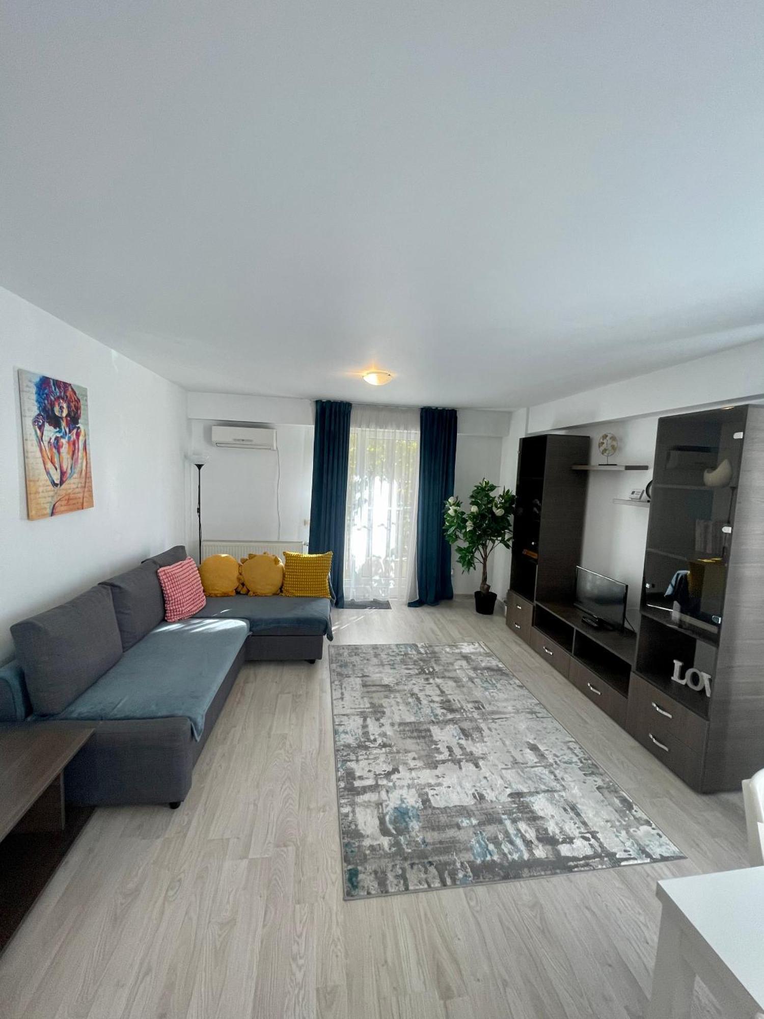 Fly Airport Residences & Therme-Self Check-In Otopeni Exterior foto