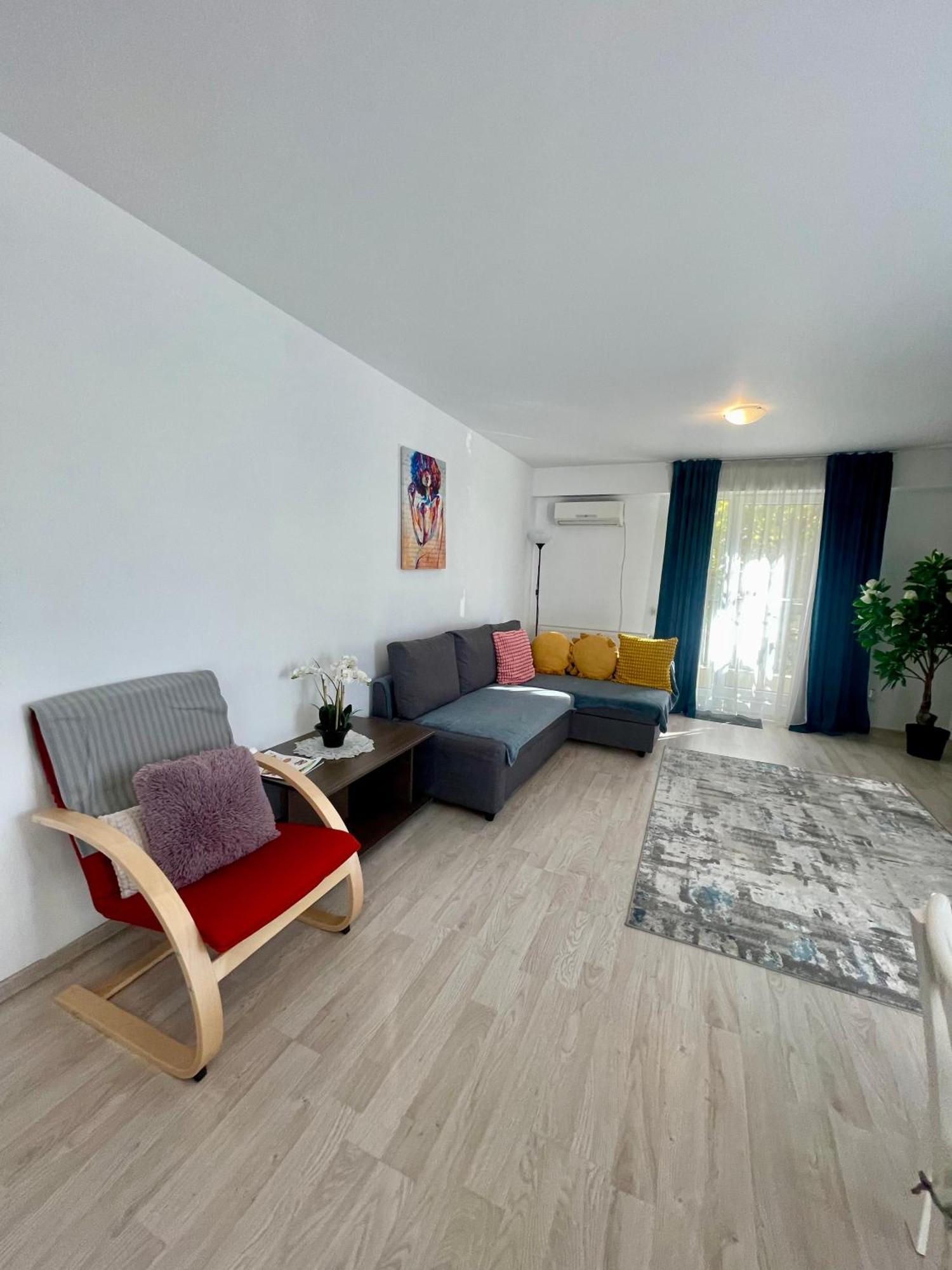 Fly Airport Residences & Therme-Self Check-In Otopeni Exterior foto
